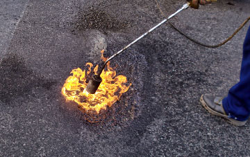 Draycot Foliat flat roofing repairs